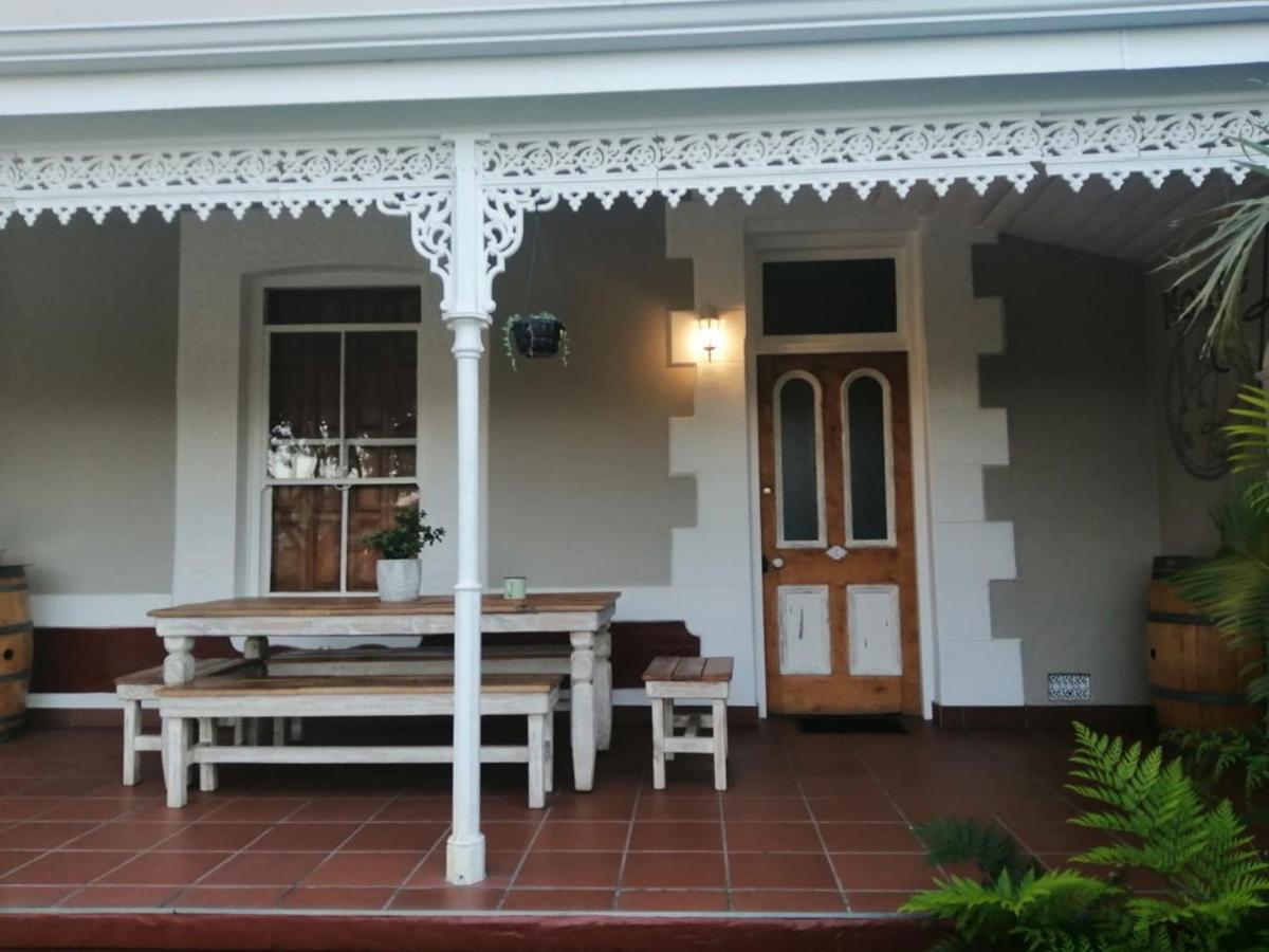 Monte Rosa Guesthouse รอว์สันวิลล์ ภายนอก รูปภาพ
